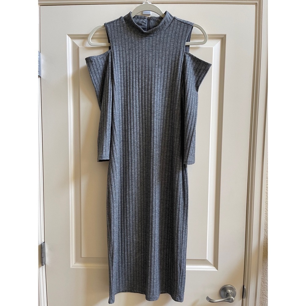 WHBM 3/4-Sleeve Cold Shoulder Mock Neck Ribbed Sheath Dress - Picture 5 of 9